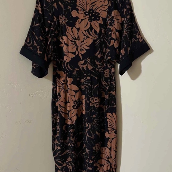 Black and Bronze Mauve Anthropologie Dress, Kimono Style - Picture 4 of 5